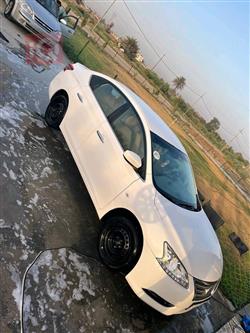 نیسان سێنترا